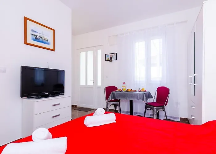 アパート Miracle ドゥブロブニク